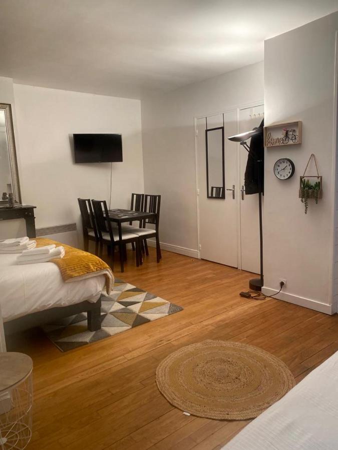 Jolie Appartement A Paris Extérieur photo